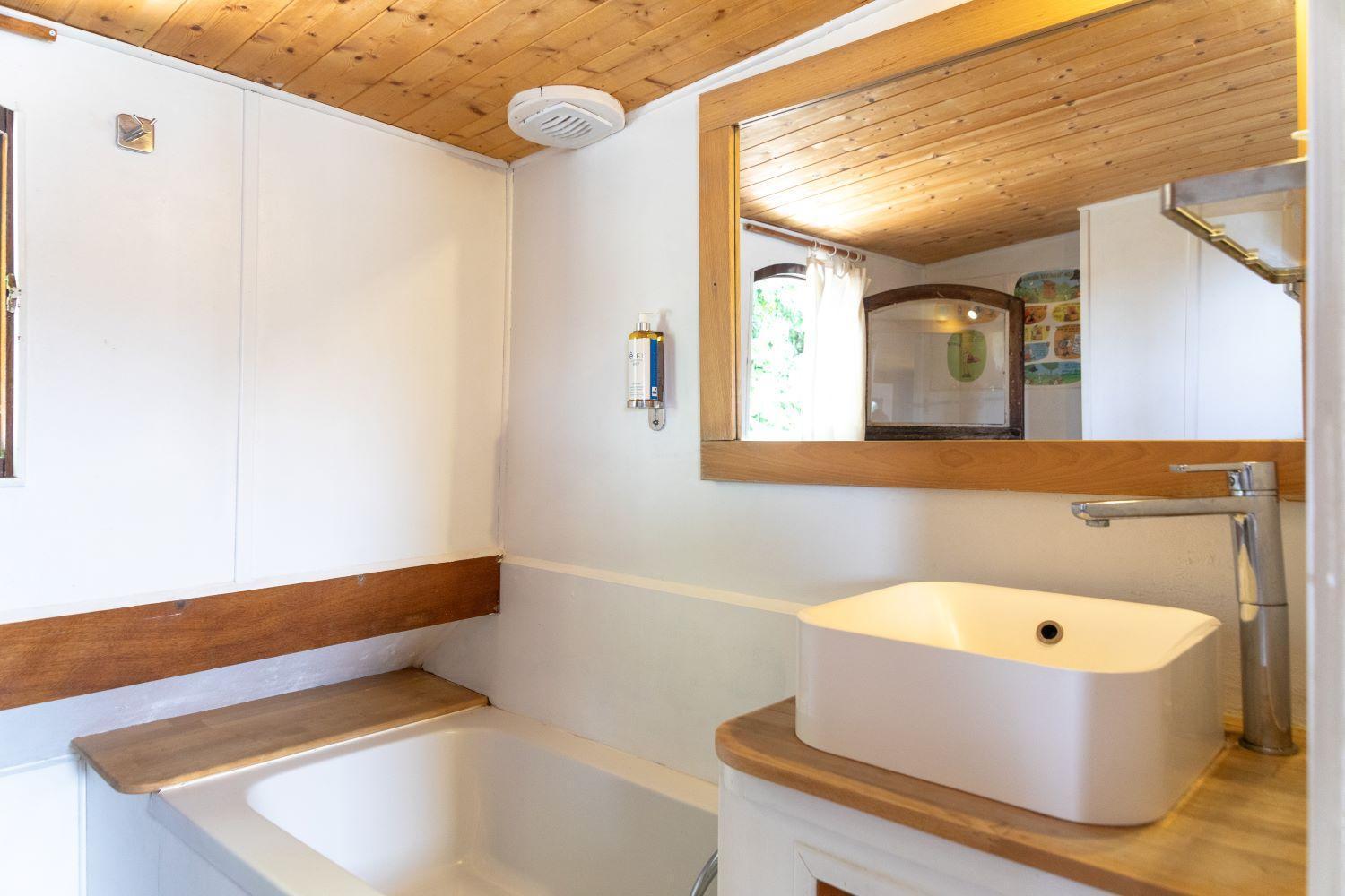Peniche Althea Bed & Breakfast อาวีญง ภายนอก รูปภาพ